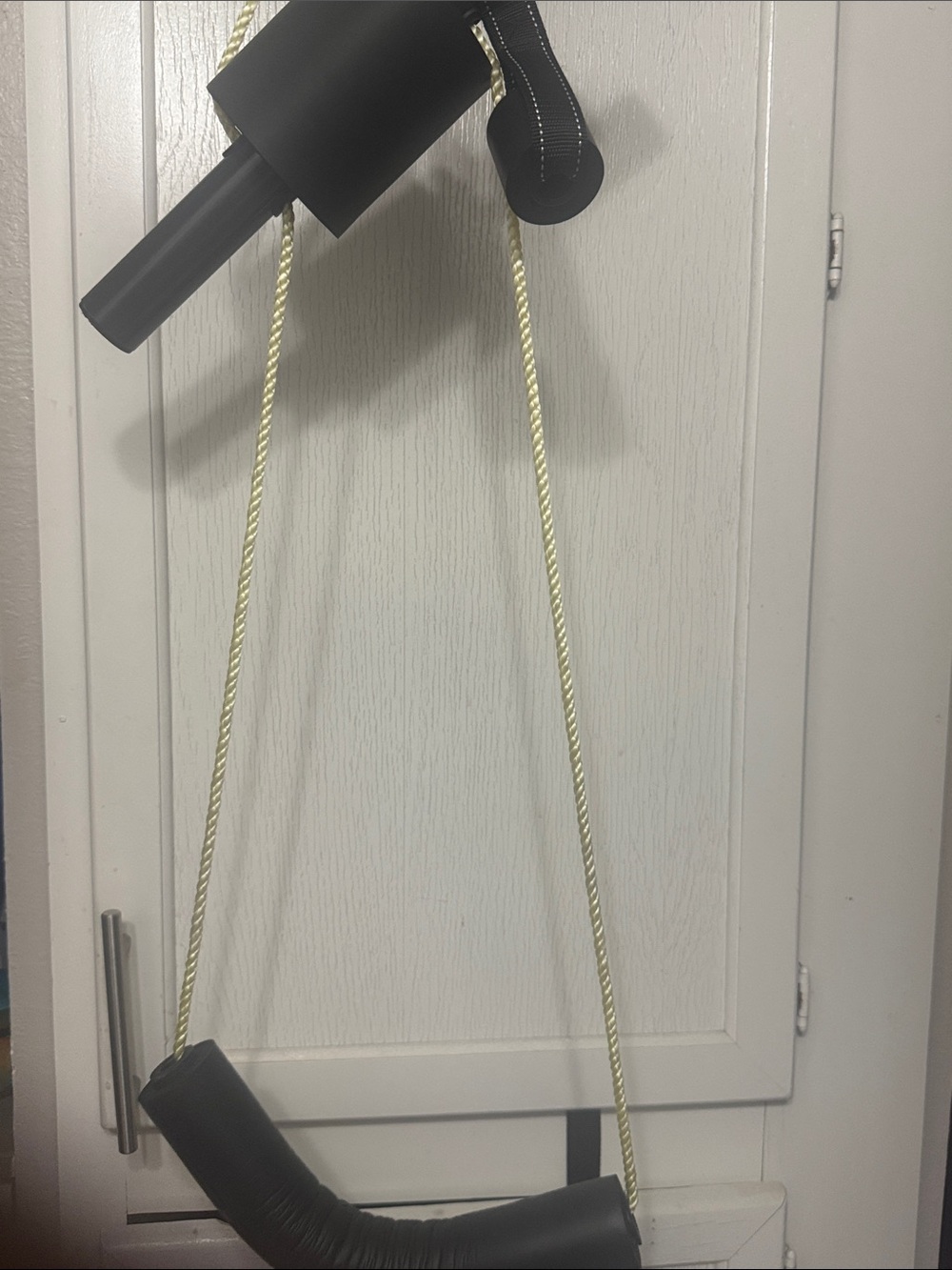 Neck adjuster Black Hanging Wall Accent with Gold Rope - Brand Unknown